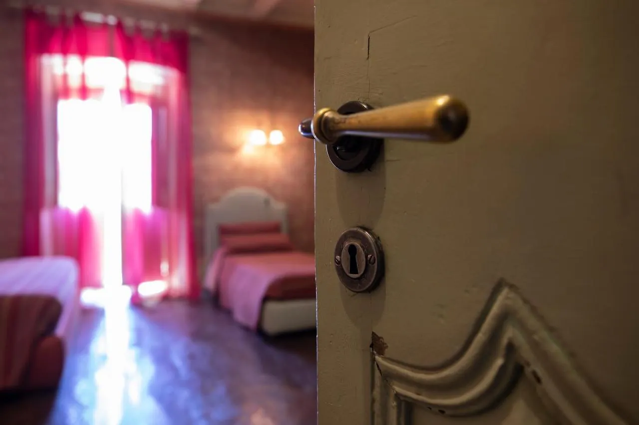 Hotel Antica Dimora Del Gruccione, Albergo Diffuso Santu Lussurgiu